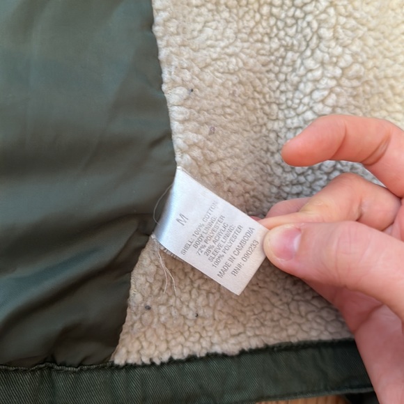 Kirra Army Green Utility Jacket with Sherpa Inside (M) - Picture 5 of 6